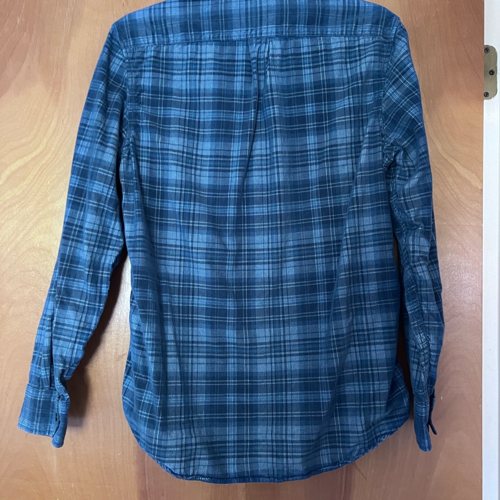 Nice Flannel - Picture 3 of 3